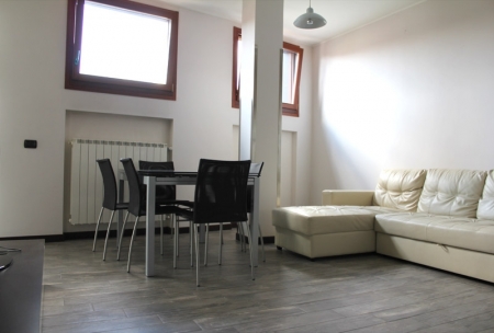 Bilocale 2B primo piano Vergiate posizione centralissima • Gecoim Srl