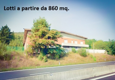 N. 4 Lotti in Complesso Artigianale, Industriale, in vendita o in affitto